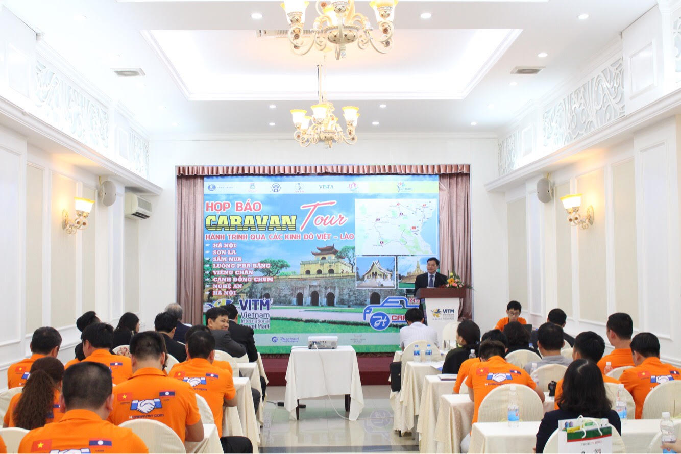 Caravan: Hành trình qua các kinh đô Việt - Lào